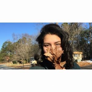 Meet your Posher, Evelin